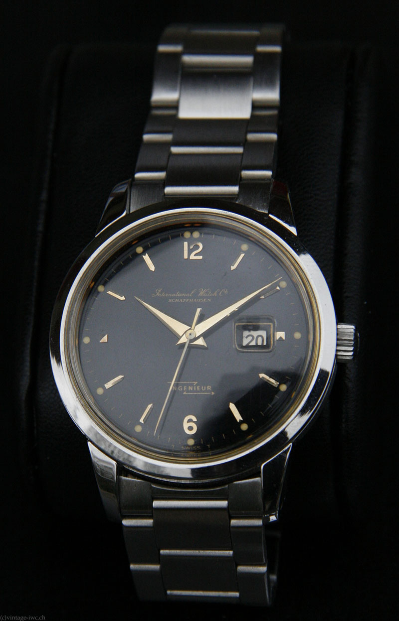 www.vintage-iwc.ch/bilder/Ref666withLoupe.jpg