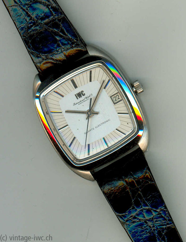 www.vintage-iwc.ch/bilder/realref3070k.jpg