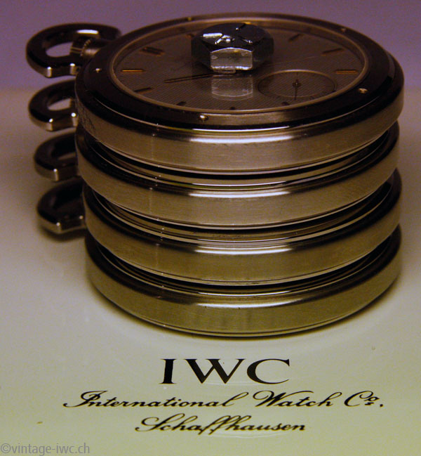 IWC (316) Vintage Stainless Steel 18mm Roman Dial from 1967 (Ref. 1410, Great Condition)